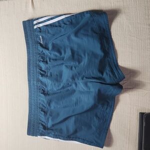 Aeroready shorts size 20